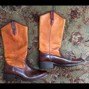 Hand painted Born women’s boots.